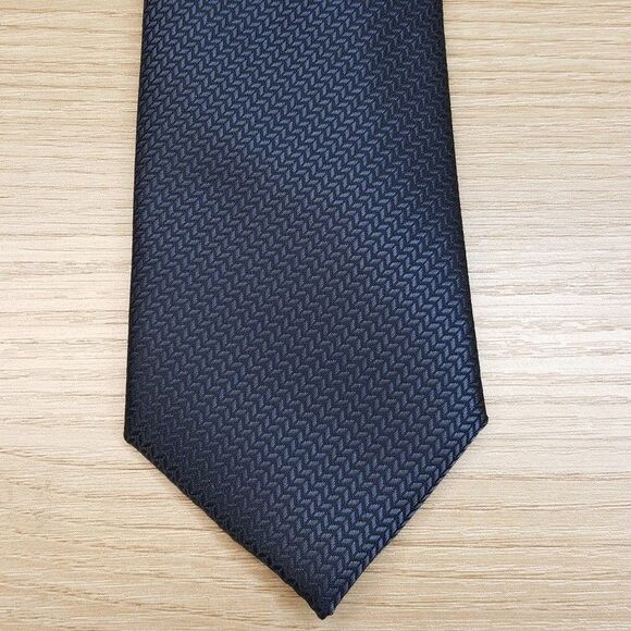 ALFANI Mens Neck Tie Black Gray Herringbone Zig Zag Modern Classic - Picture 1 of 6